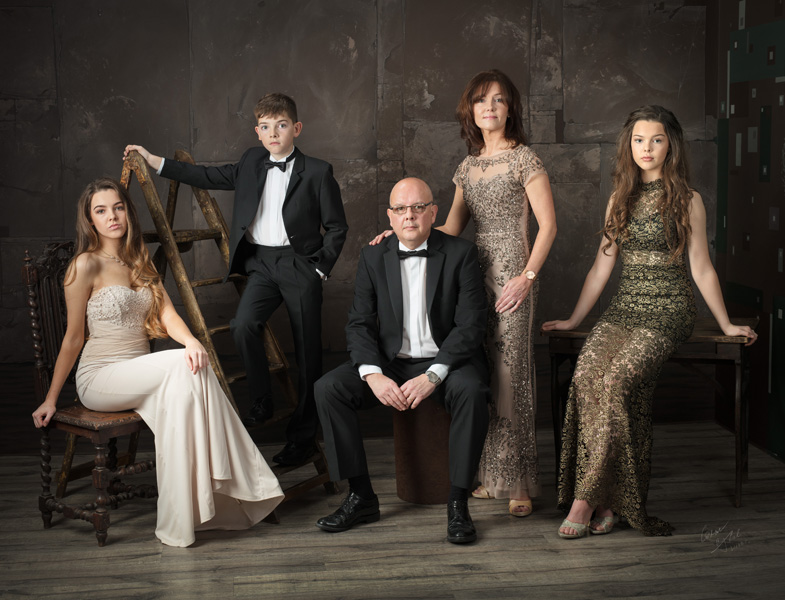 Our Family Portrait Prize Draw Is Back
Our Family Portrait Prize Draw Is Back